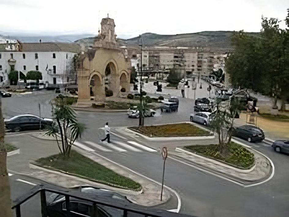 Hostal Colon Antequera Bagian luar foto