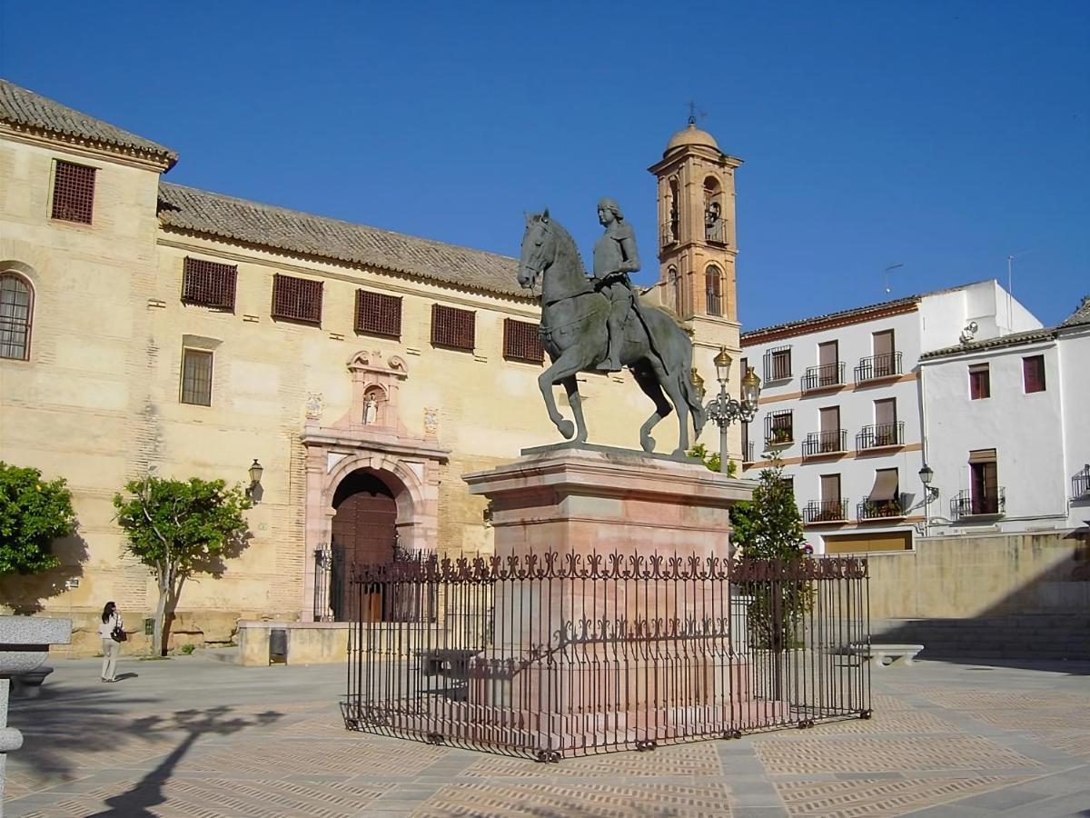 Hostal Colon Antequera Bagian luar foto
