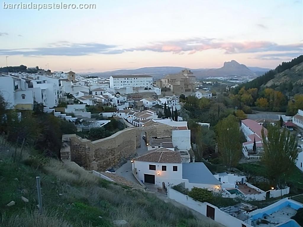 Hostal Colon Antequera Bagian luar foto