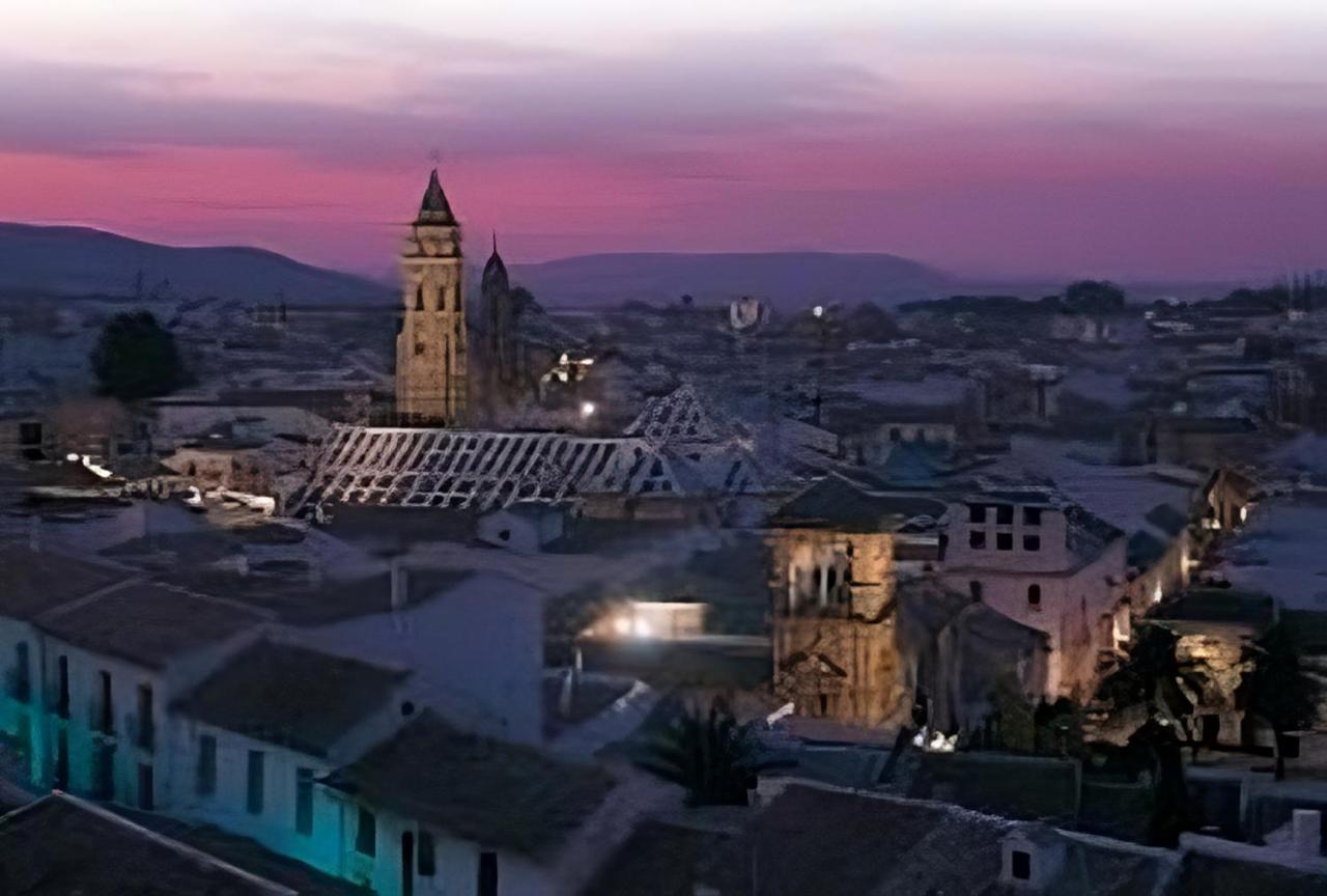 Hostal Colon Antequera Bagian luar foto
