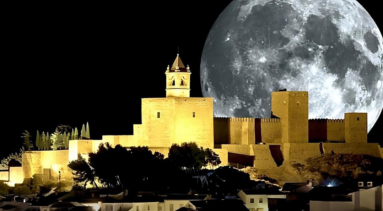 Hostal Colon Antequera Bagian luar foto