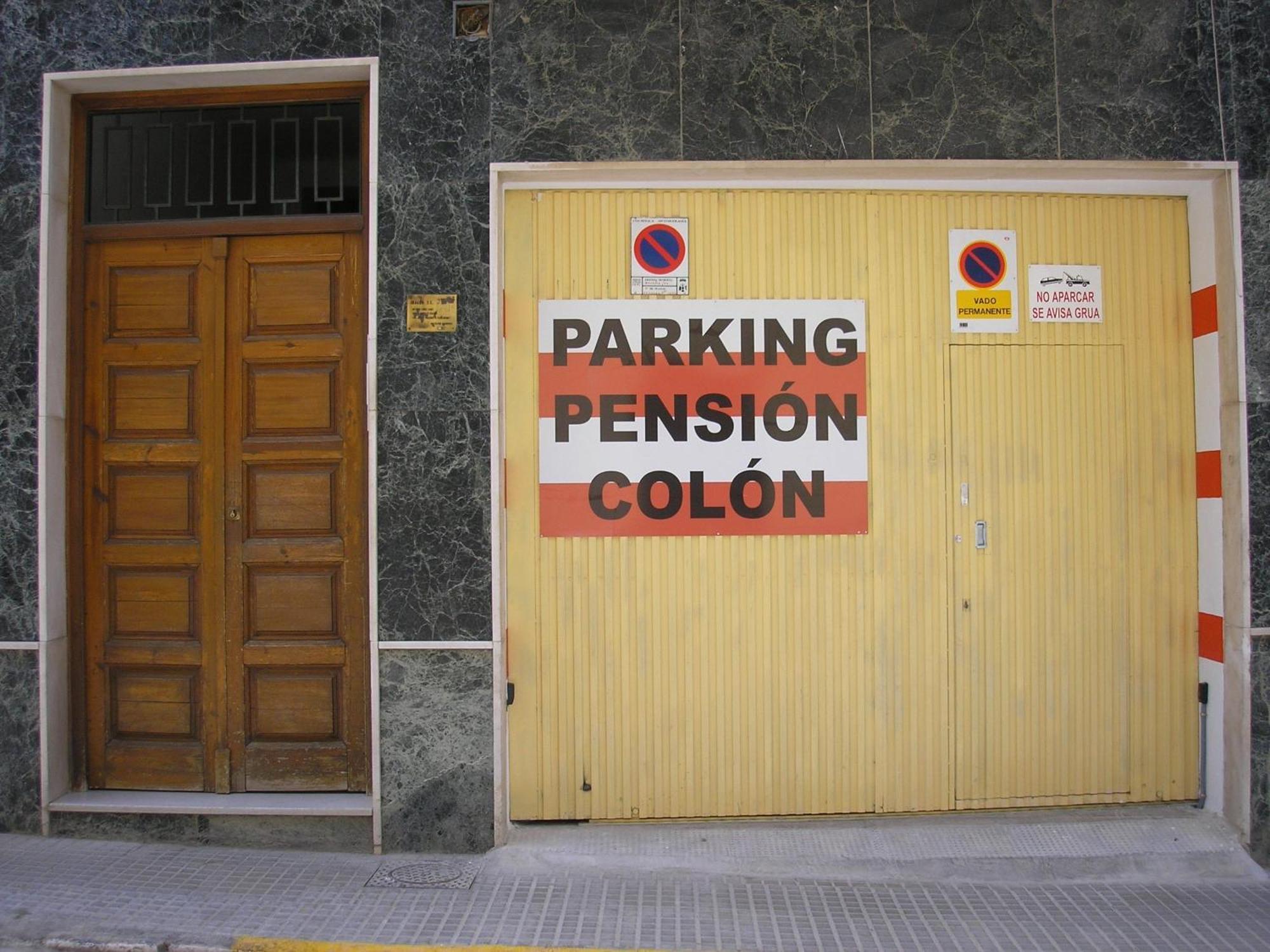 Hostal Colon Antequera Bagian luar foto